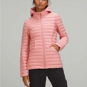 Lululemon Pack It Down puff coat jacket hoodie